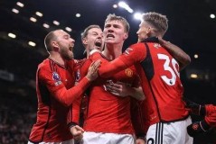 霍伊伦转投那不勒斯，4500万总价绑定欧冠资格，曼联止损离场