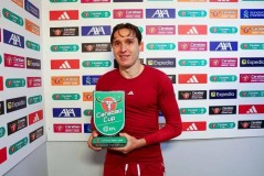 噩耗！首秀韧带重伤，赛季报销！