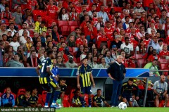 穆帅真尽力了！本菲卡赛季至今双杀法甲尼斯+夺葡超杯，7战全零封