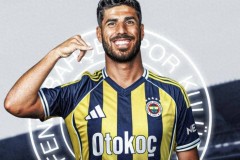 穆里尼奥下课仅3天，前东家不装了！4700万签3位强援，让穆帅心寒