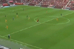 3-0，55岁前曼联主帅滕哈赫发威：率10人德甲劲旅完胜，迎来3连胜