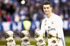 梅西在第一联赛西甲踢球时，为什么有球迷让他去低级别联赛展示实力？