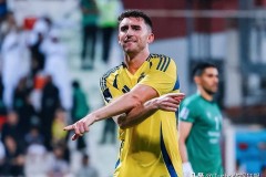 31岁名将重返西甲！离队7年夺14冠赚7300万，真正的生赢家