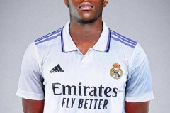 皇马再现神操作神操作！皇家马德里900万欧锁定意甲天才，楚阿梅尼替身已定