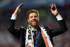 利物浦揭阿隆索掉价短板，已苦吞2比10惨败，姆巴佩恐成反向C罗