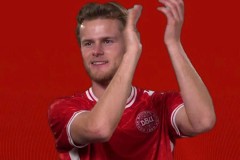 曝曼联欲4000万签阿莫林旧部！预算限制买中场，恐又沦为抬价工具