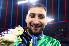 多纳鲁马确定离队？或将加盟曼联，瓜帅执教中国队敢不敢！