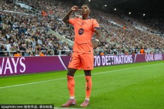 欧冠-拉什福德世界波+梅开二度 巴萨2-1客胜纽卡斯尔